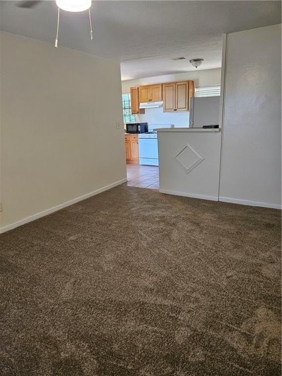 340 West Ave - Photo 2 of 7