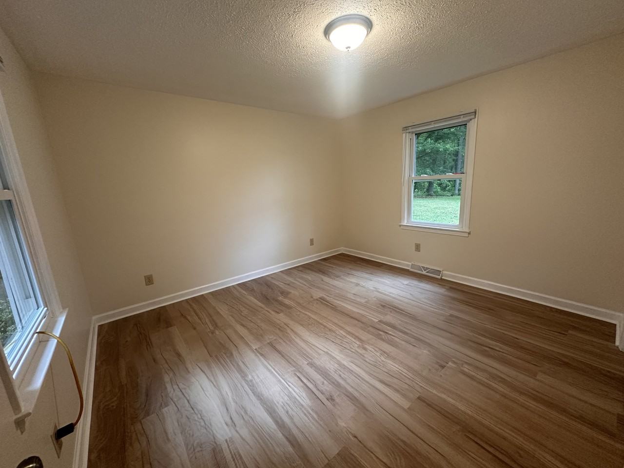 5256 Irish Rd #1 - Photo 2 of 17