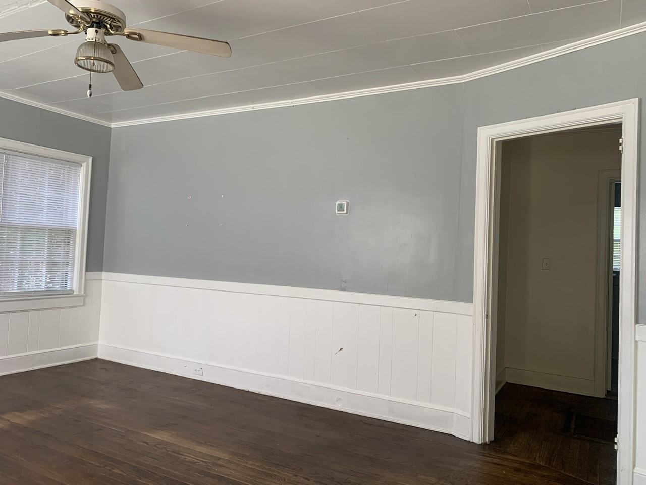1105 N Charlotte Ave #1 - Photo 2 of 9