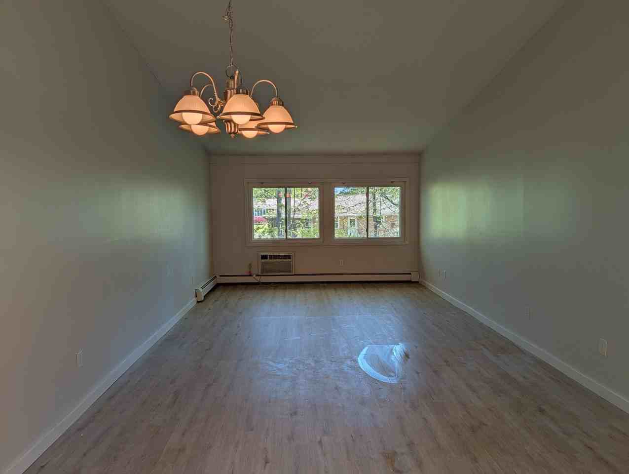 85 N Middletown - Photo 5 of 11