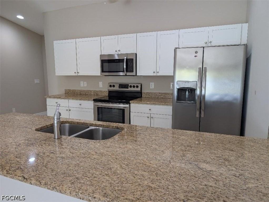 4405 Sw 8th Ct - Photo 3 of 11