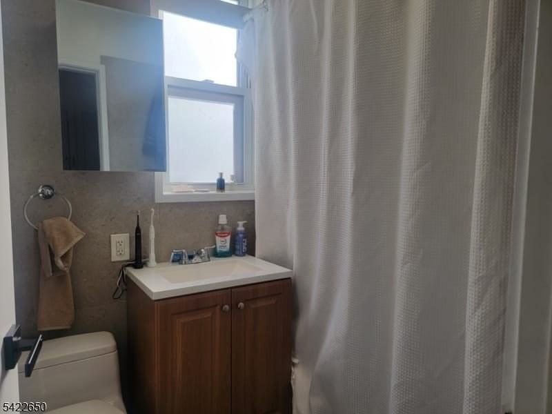 24 E Price St - Photo 3 of 5