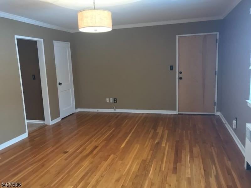 7 Troy Dr #B - Photo 3 of 12