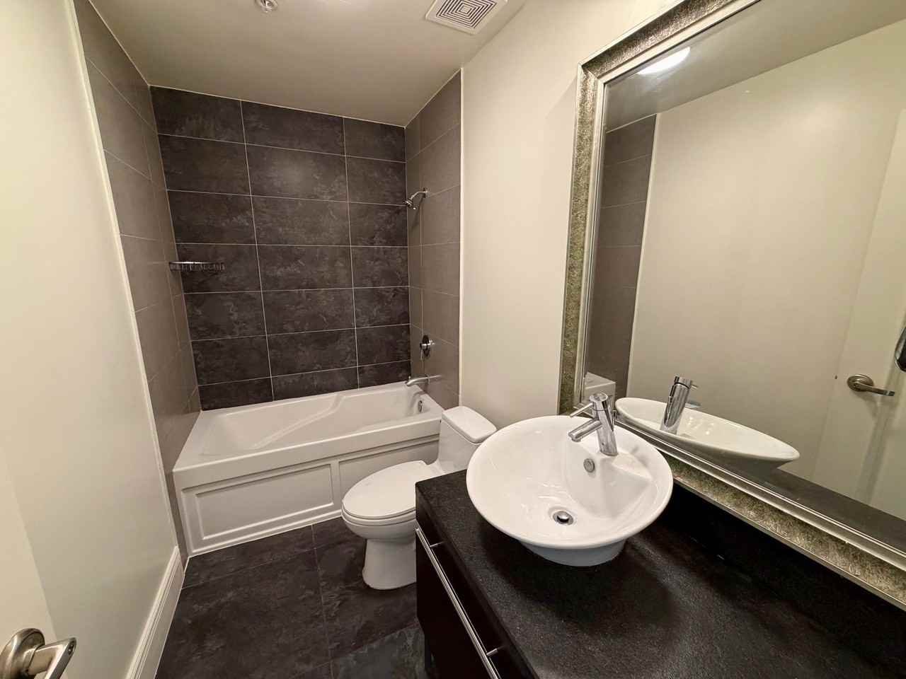 120 S Mentor Ave #304 - Photo 7 of 11