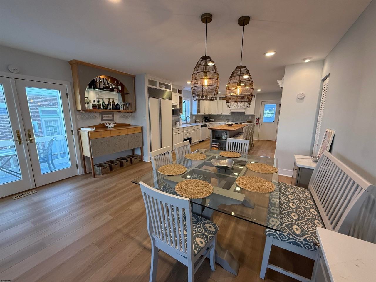4 S Iroquois Ave - Photo 6 of 29