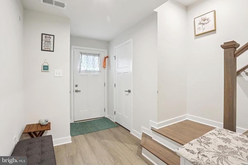 47 Rosemary Way - Photo 6 of 48