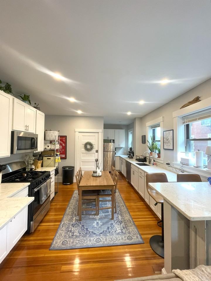 2, 4, 6 Brown Terrace - Photo 3 of 23