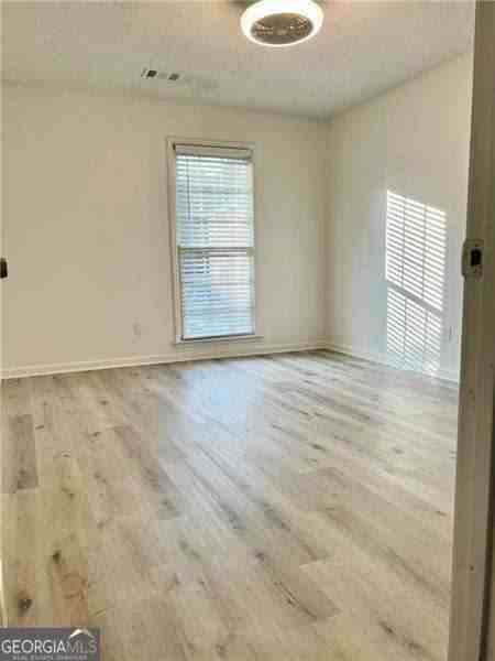 1166 Booth Rd Sw #409 - Photo 5 of 13