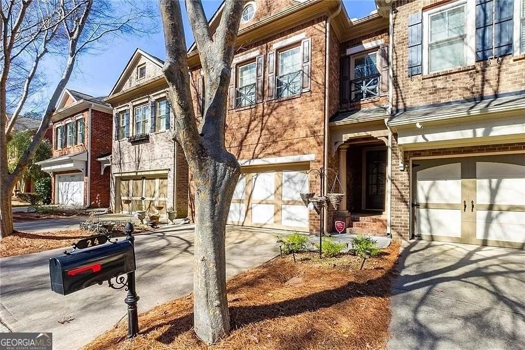 24 Star Spangled Ln - Photo 2 of 40