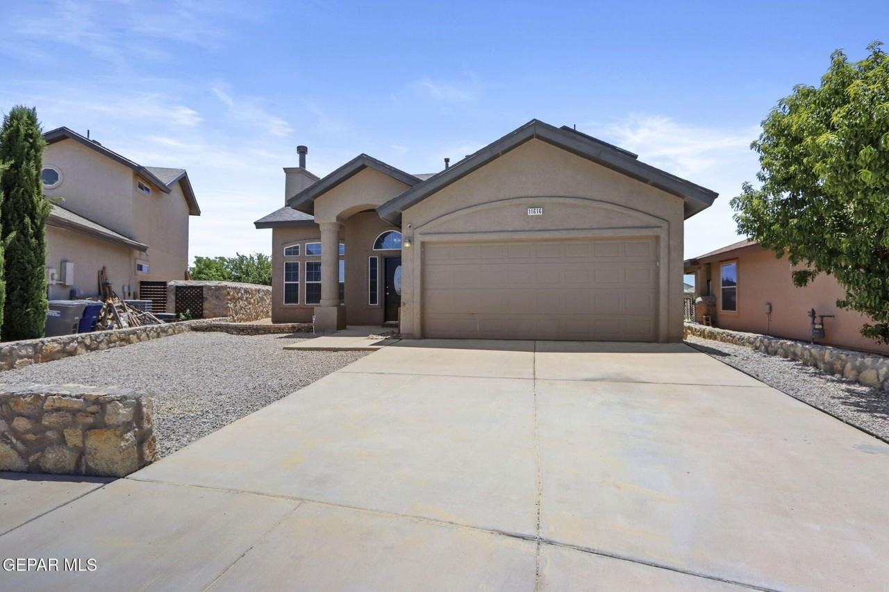 11616 Windrift Ct - Photo 2 of 27