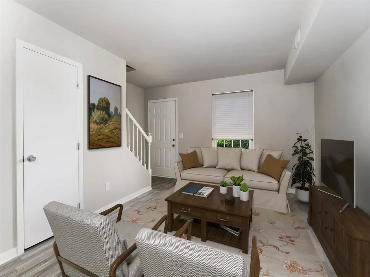 Meadowview Apartments & Townhomes - Photo 3 of 27