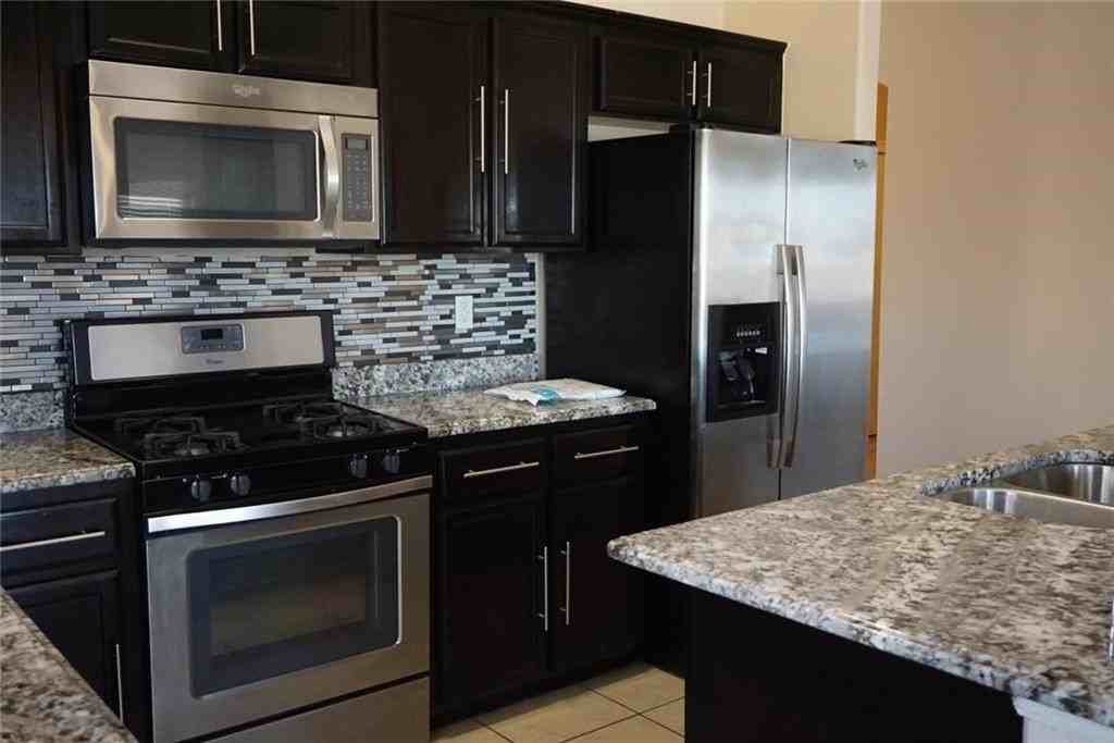 5828 Megan St - Photo 6 of 25