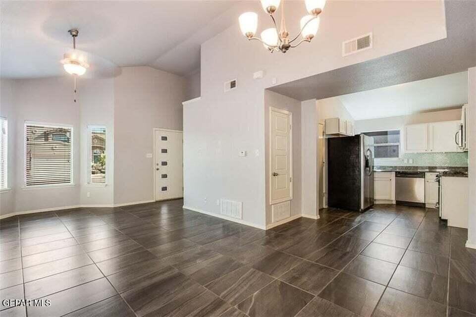 4821 Adrian Campos St - Photo 7 of 16