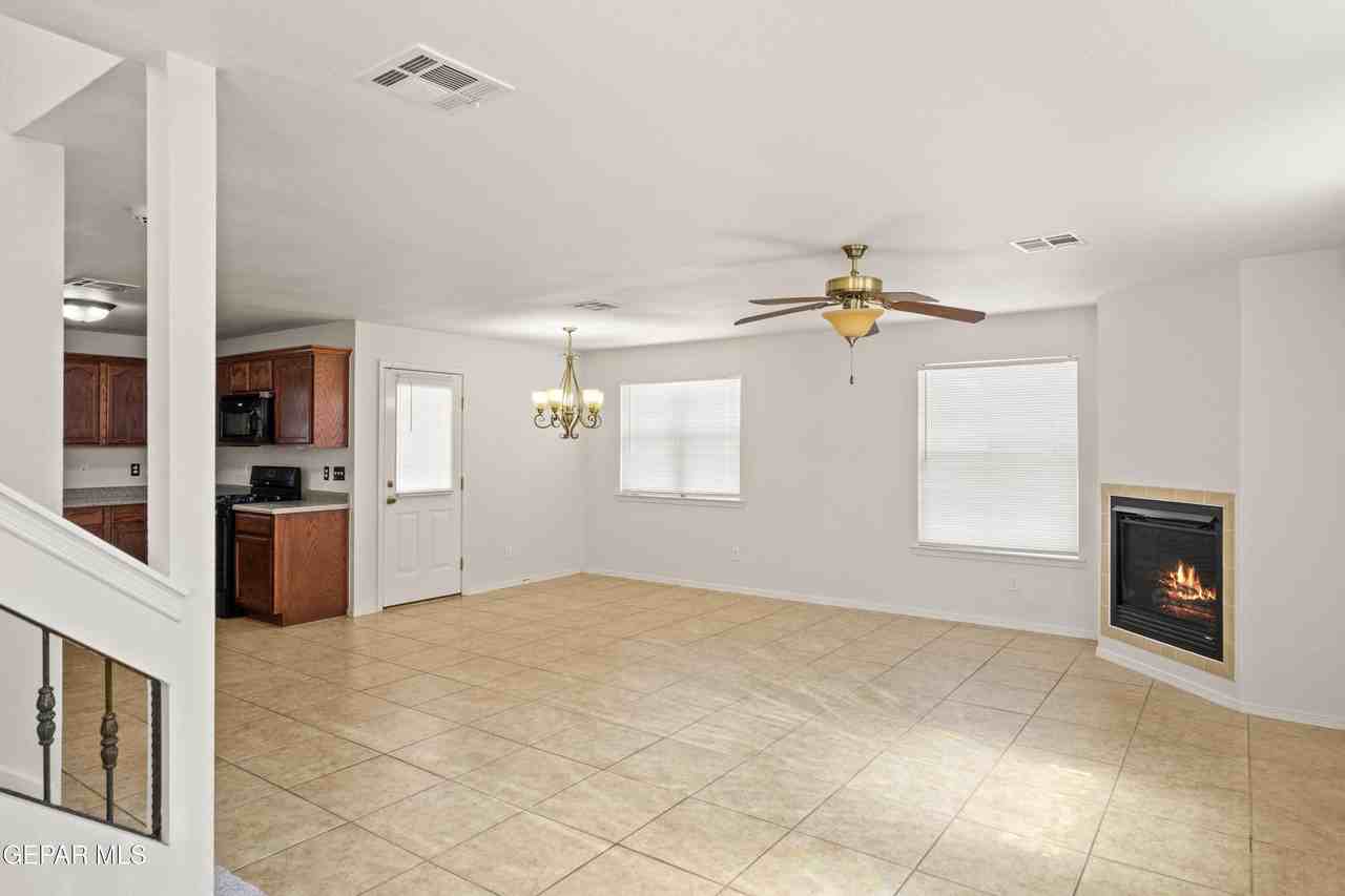 5376 Jose Duran Ln - Photo 3 of 25