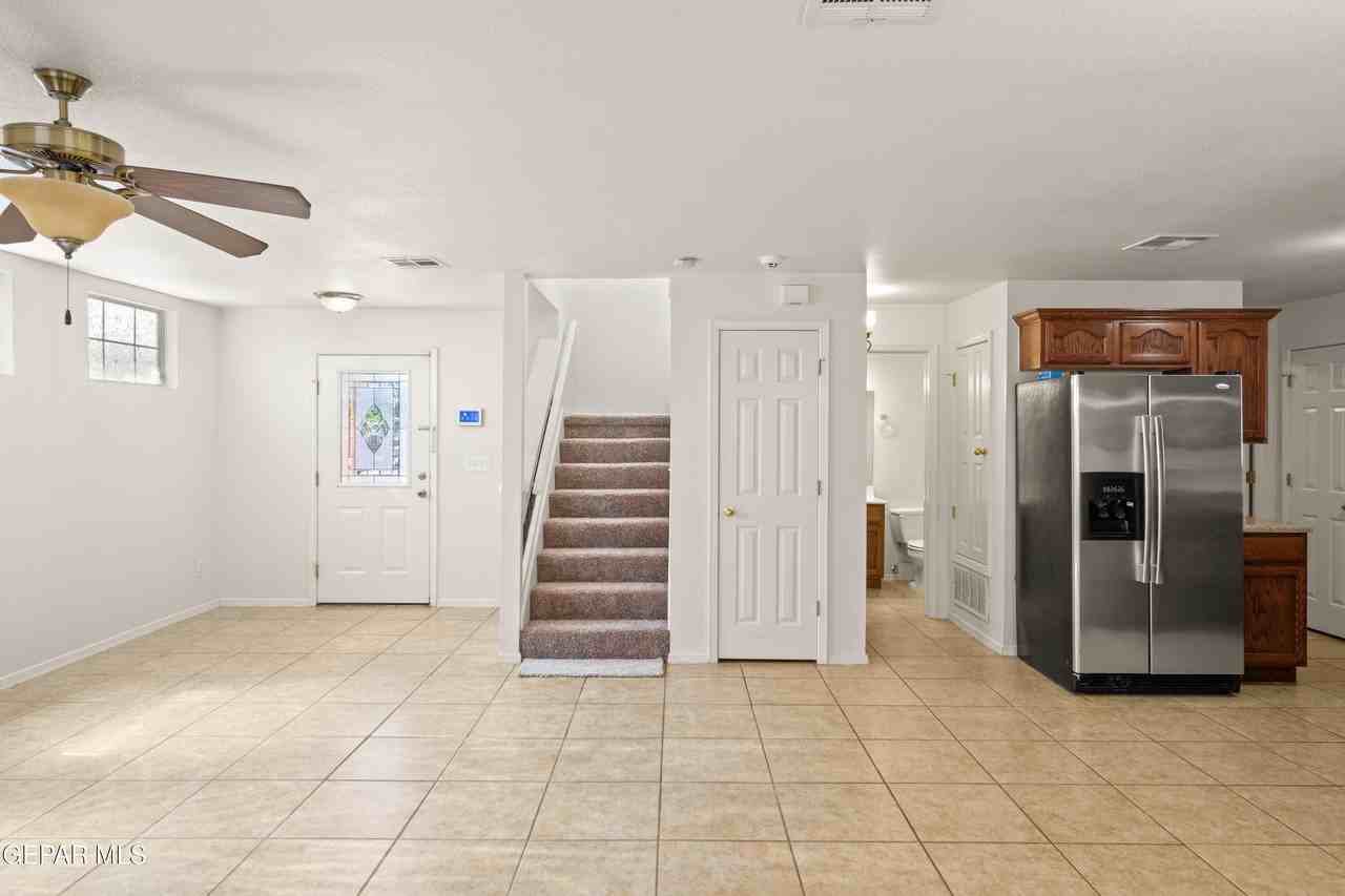 5376 Jose Duran Ln - Photo 4 of 25