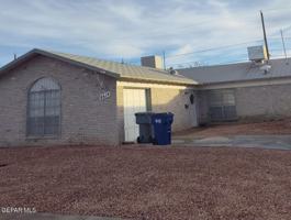 featured image of 8614 Mettler Dr