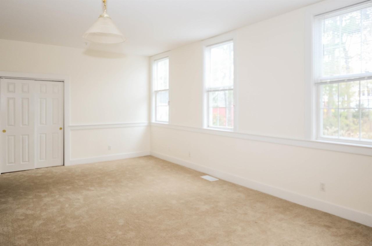 71 GROVE STREET - Photo 7 of 24