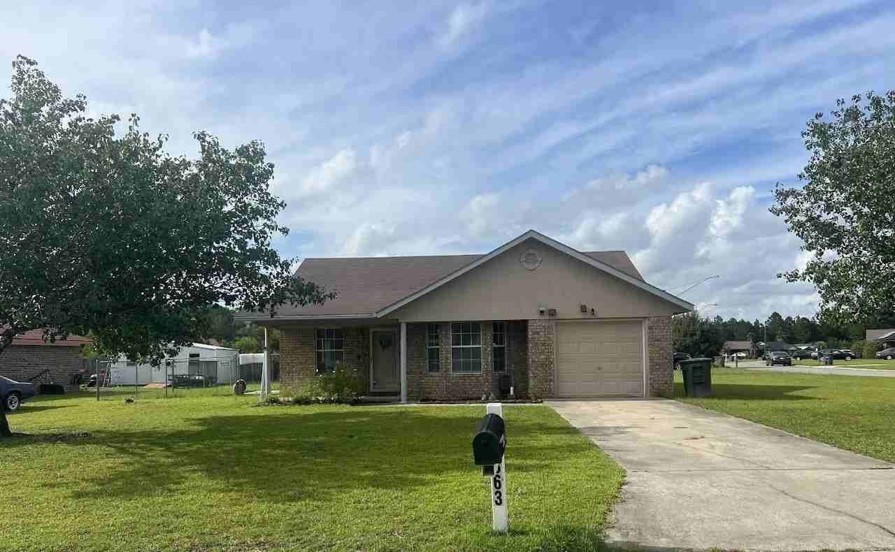 863 Lyndsi Ln #1 - Photo 2 of 12