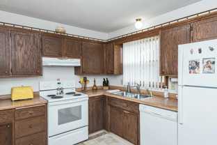 West Willow 1901 26th Ave NW - Photo 1 of 1