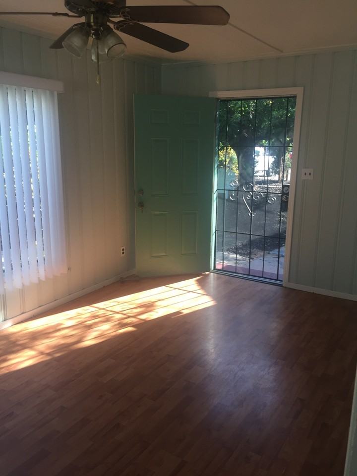 River Street Villas - Photo 3 of 13