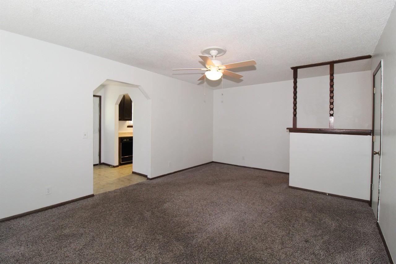 1908 Sycamore Place #A - Photo 7 of 23