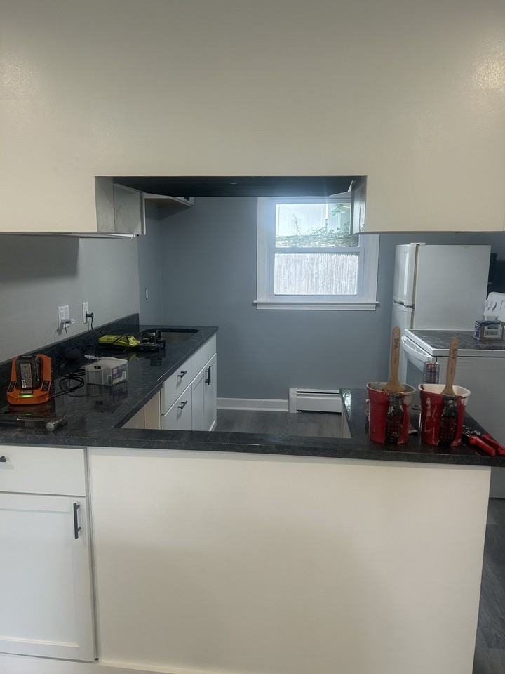 330 Mechanic Street - Photo 2 of 10