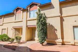 566 Kristin Ln - Photo 1 of 1