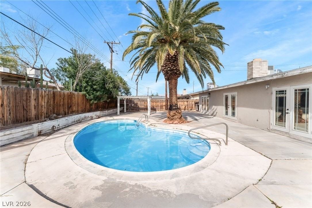 2129 N Michael Way - Photo 2 of 44