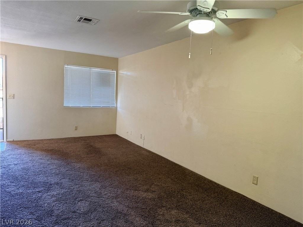 1303 Darlene Way #402B - Photo 7 of 12