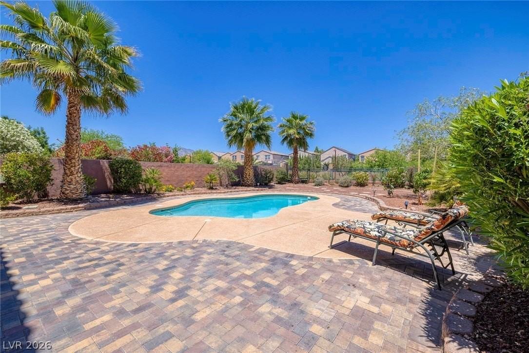 10226 Sourwood Ave #0 - Photo 2 of 33