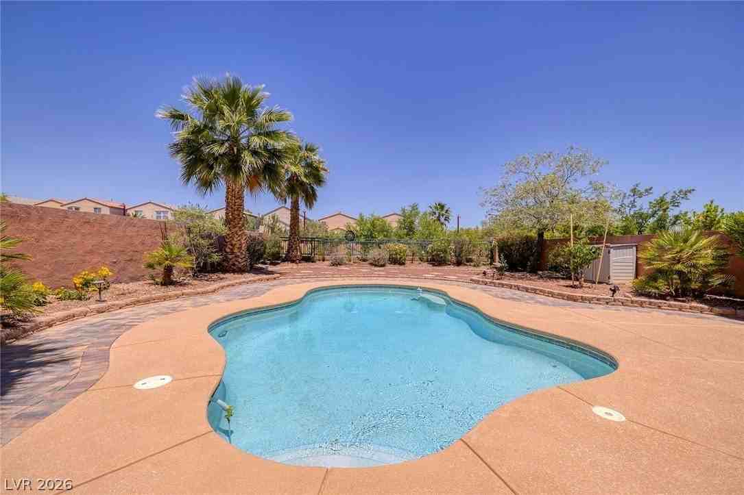 10226 Sourwood Ave #0 - Photo 3 of 33