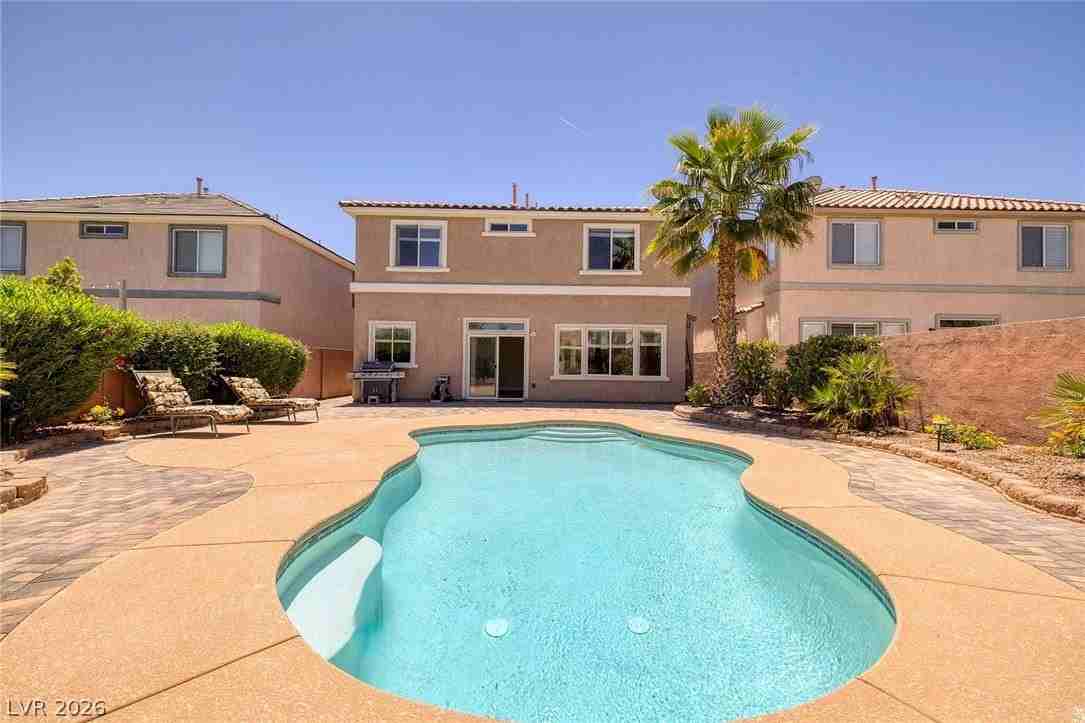 10226 Sourwood Ave #0 - Photo 6 of 33