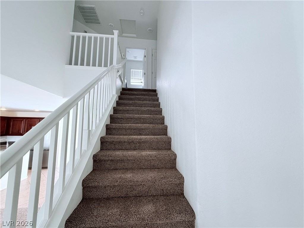 10516 Mojave Ridge Ct - Photo 7 of 18