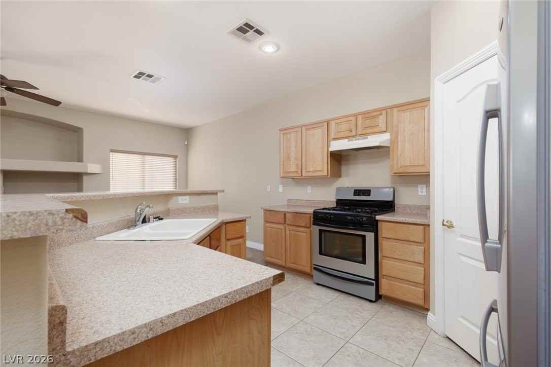 6624 Lavender Lilly Ln #3 - Photo 7 of 23