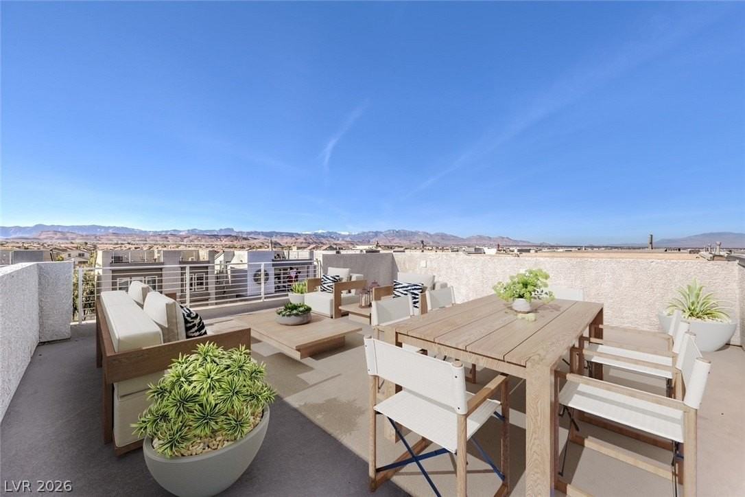 8144 Monsoon Bay St - Photo 2 of 39