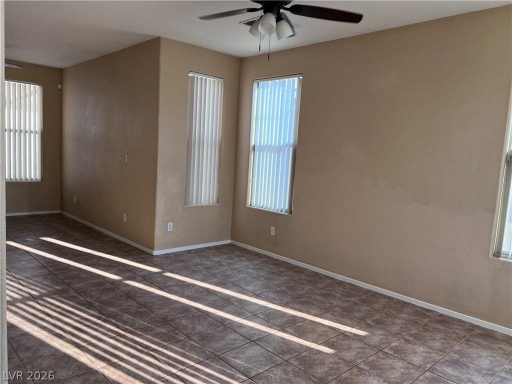 4957 Miners Ridge Dr - Photo 4 of 26