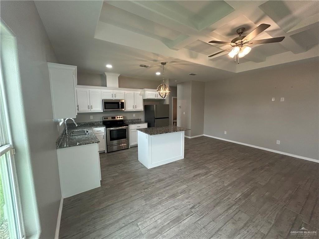 1805 Stauffer St #3 - Photo 3 of 13