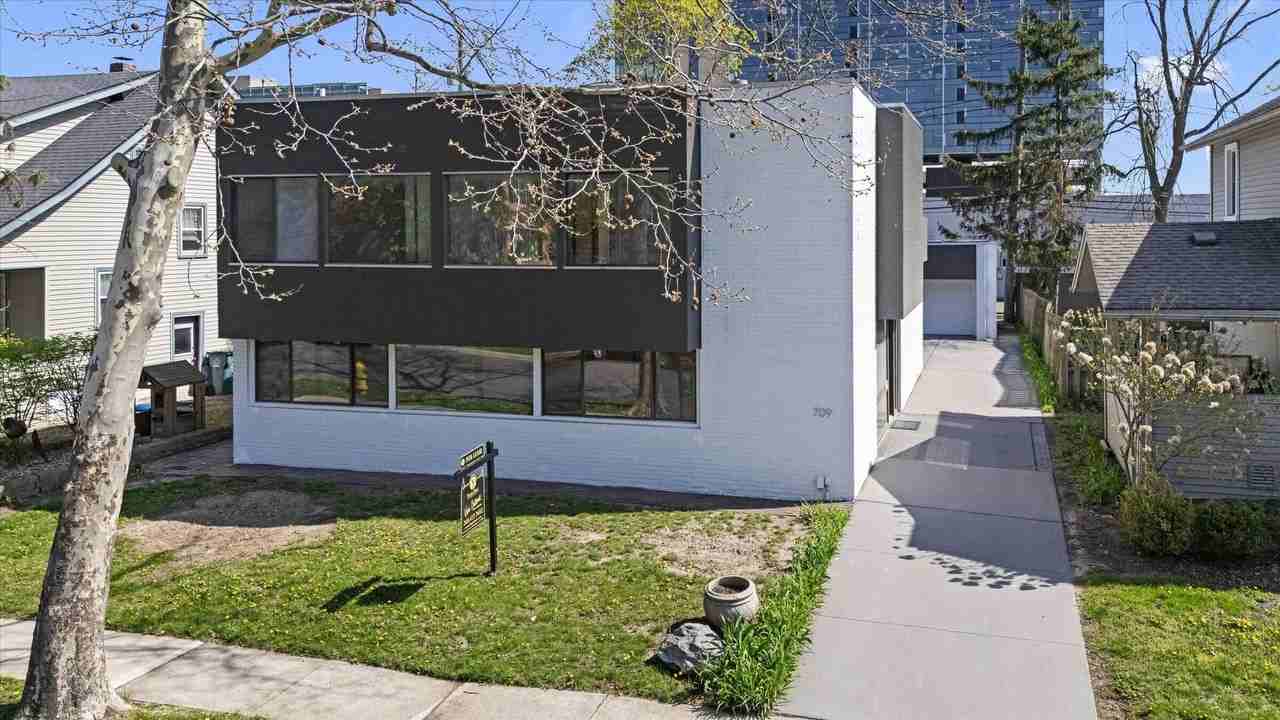 709 Ann St - Photo 2 of 30