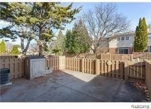 5117 Buckingham - Photo 3 of 10
