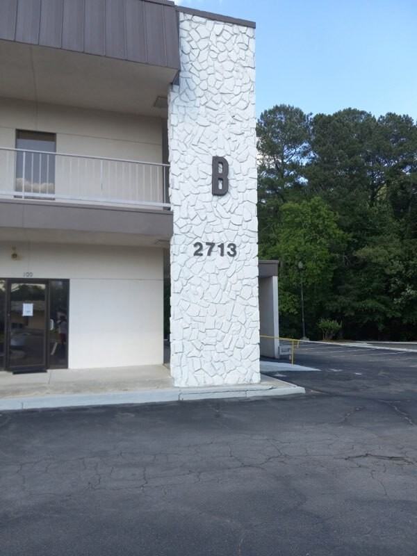Executive Park North - Photo 5 of 10