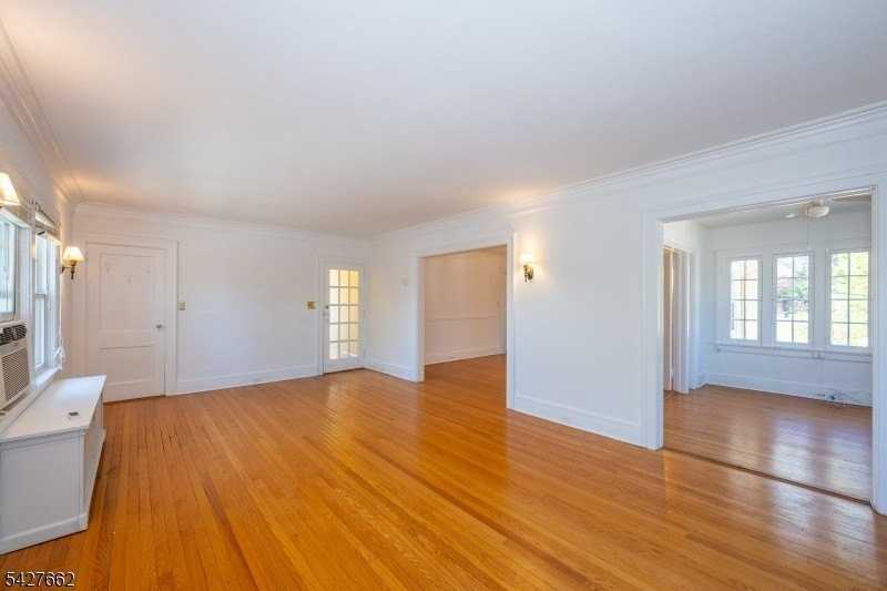 200 Valley Rd #2 - Photo 4 of 36