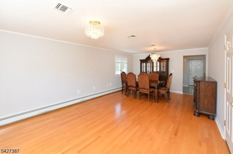 142 Grand Ave #2 - Photo 4 of 15