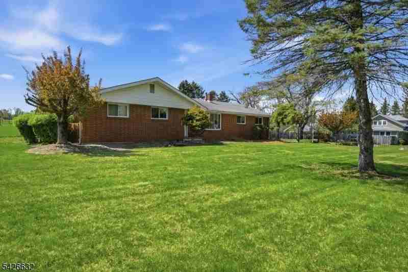 131 Califon Rd - Photo 2 of 21