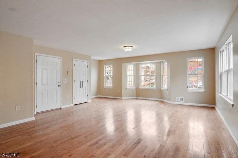 150 N Munn Ave - Photo 2 of 15