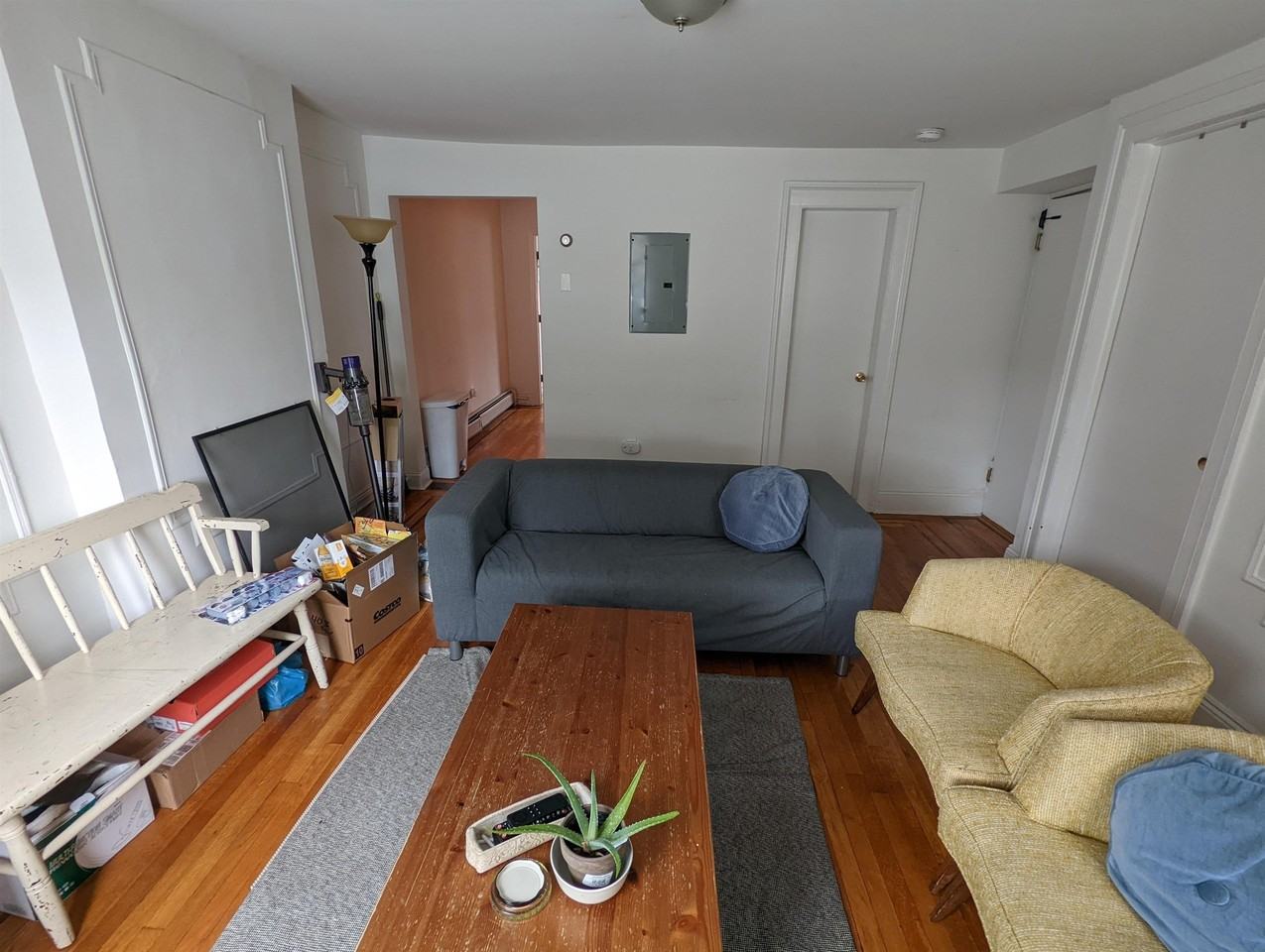 403 Washington St #3 - Photo 3 of 12