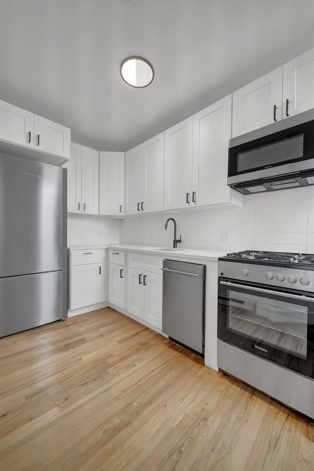 163 3rd St #14 - Photo 5 of 16