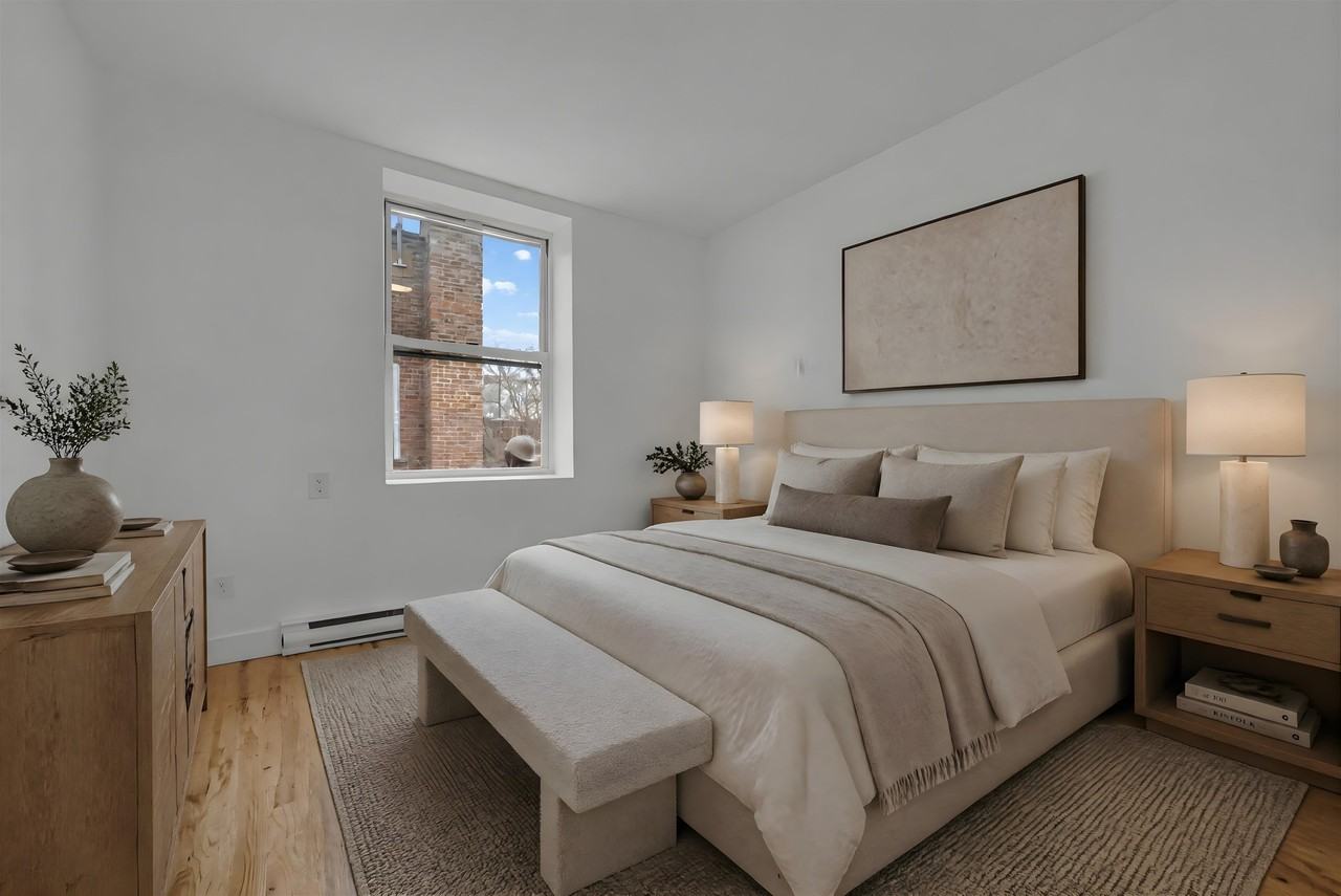 163 3rd St #14 - Photo 6 of 16
