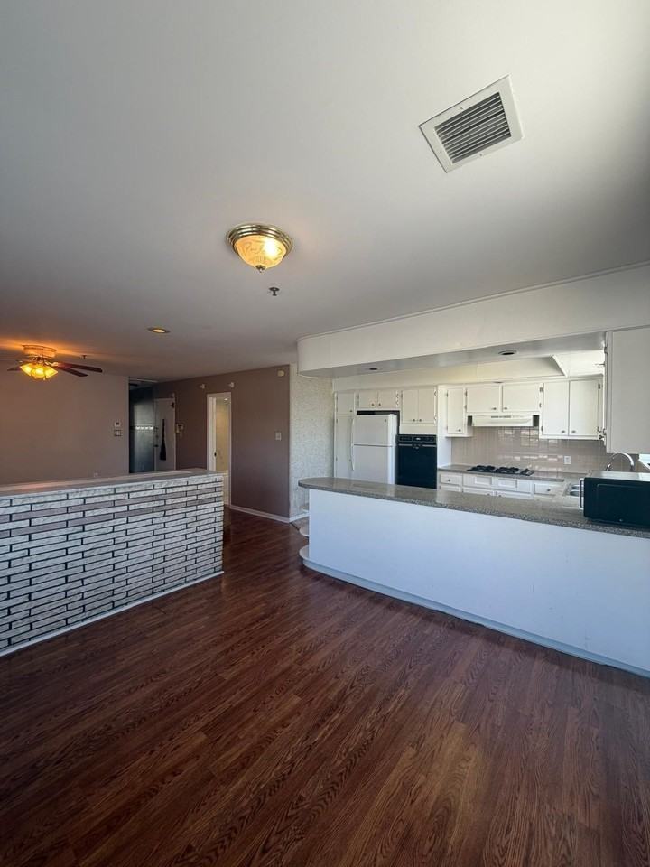73 Congress St #2 - Photo 2 of 14