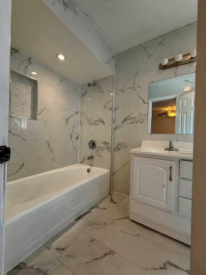 73 Congress St #2 - Photo 5 of 14