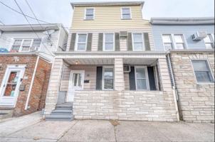 featured image of 13 E 17th St #A3
